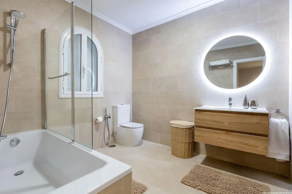 Townhouse Jardines 47 Costa Adeje 3 Or 4 Bedrooms 别墅 阿德耶